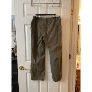 Green Columbia Sportswear Pants